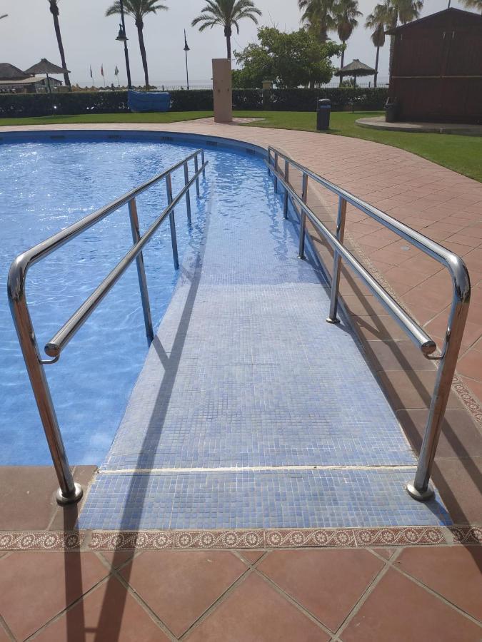 טורמולינוס Luxury House 110 M2 On The Beach, Pool, Parking מראה חיצוני תמונה