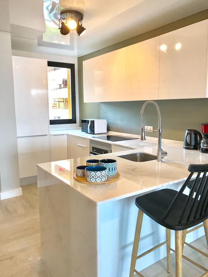 טורמולינוס Luxury House 110 M2 On The Beach, Pool, Parking מראה חיצוני תמונה